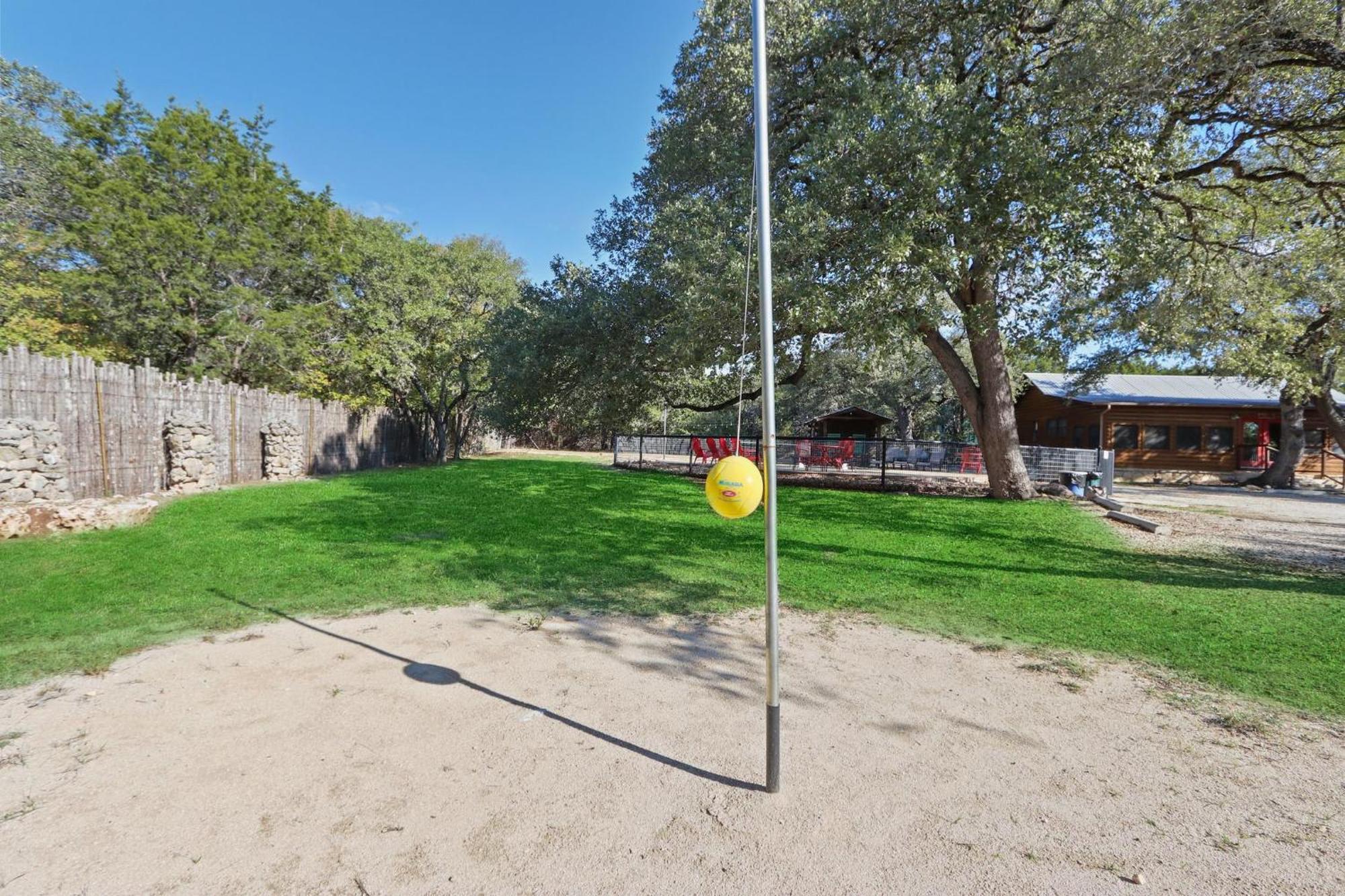 Wimberley Log Cabins Resort And Suites- Unit 4 المظهر الخارجي الصورة